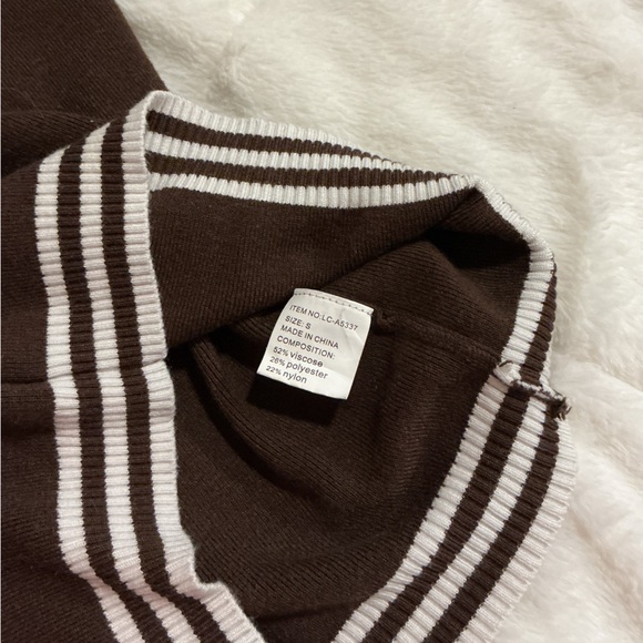 Brown Long Sleeve Polo Top - Picture 5 of 5